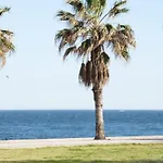 Cerca Del Mar *
